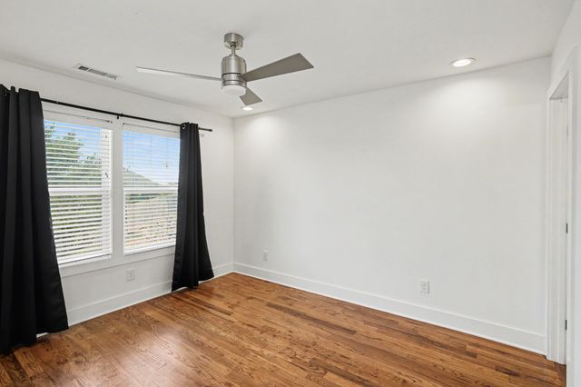 99 Fern Ave, Nashville, TN 37207