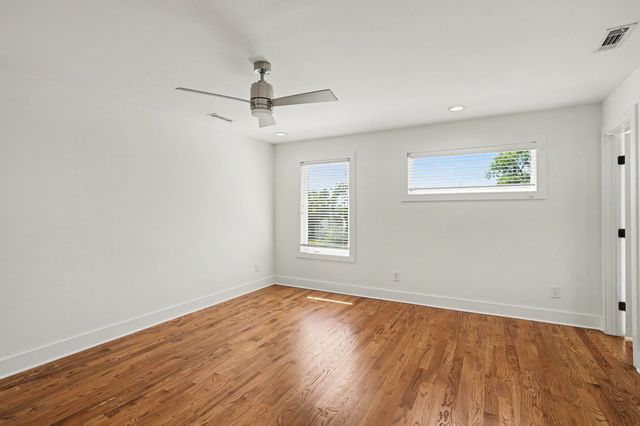 99 Fern Ave, Nashville, TN 37207