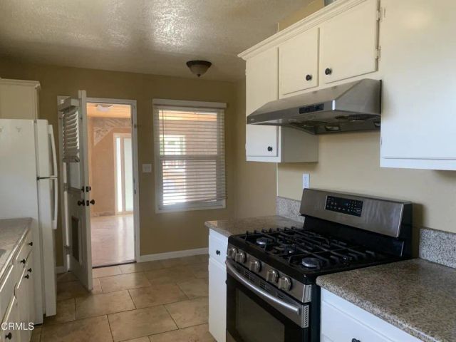 938 Ford Street, Corona, CA 92879