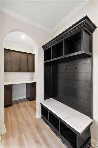 4075 Blossom Drive, Sterling Heights, MI 48314