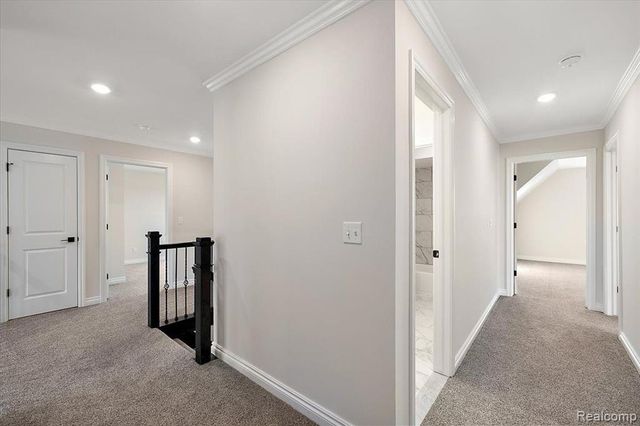 4075 Blossom Drive, Sterling Heights, MI 48314