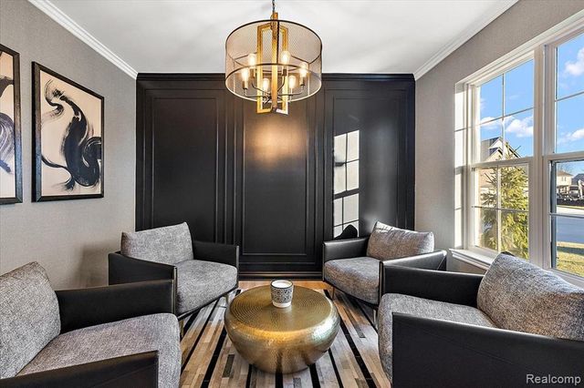 4075 Blossom Drive, Sterling Heights, MI 48314