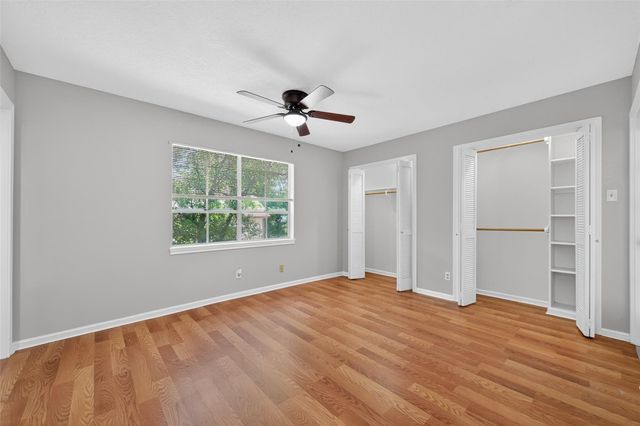 663 Ravensworth Drive, Conroe, TX 77302
