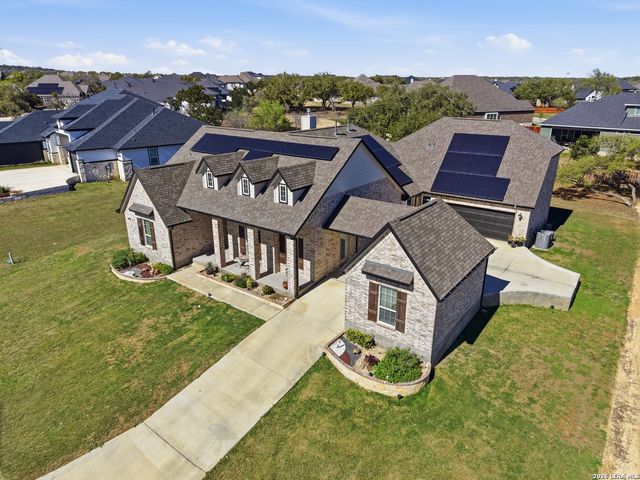 499 poe, Castroville, TX 78009