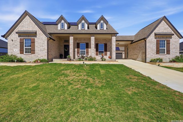 499 poe, Castroville, TX 78009