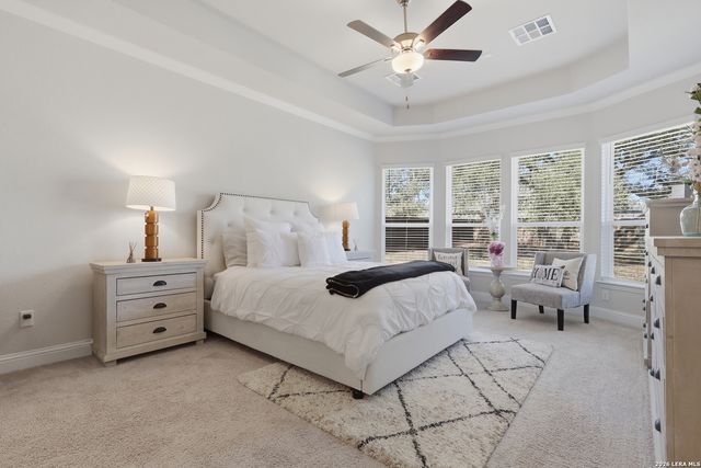 499 poe, Castroville, TX 78009