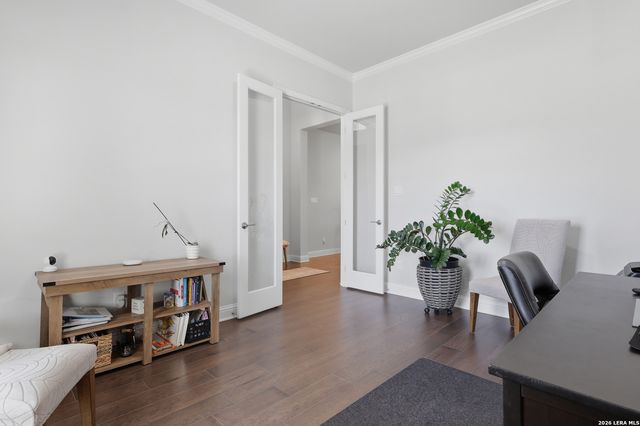 499 poe, Castroville, TX 78009