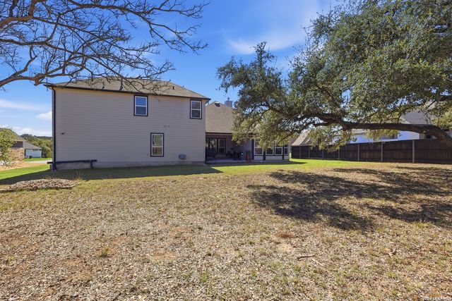 499 poe, Castroville, TX 78009