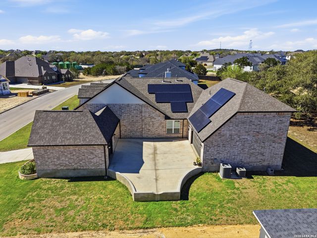 499 poe, Castroville, TX 78009