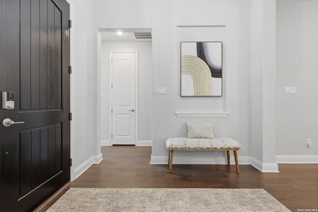 499 poe, Castroville, TX 78009