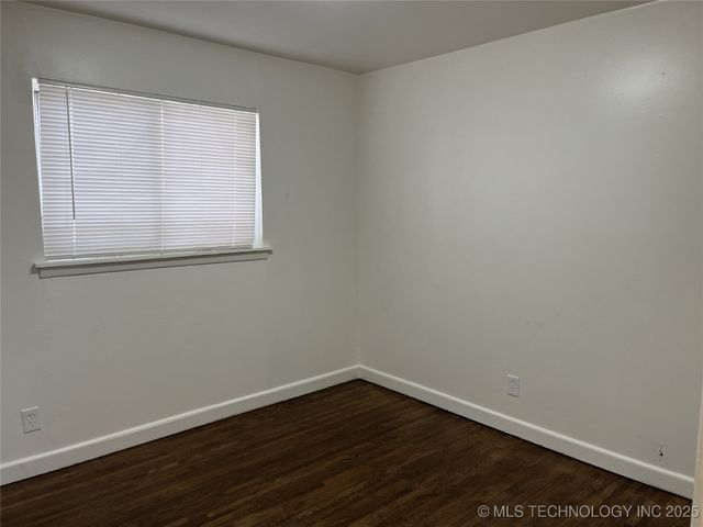1524 E 53rd Street N, Tulsa, OK 74126