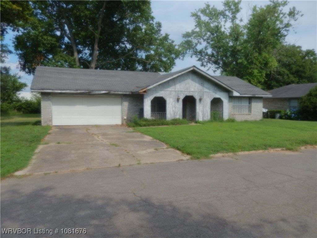 1176 Eastwood Drive, Booneville, AR 72927