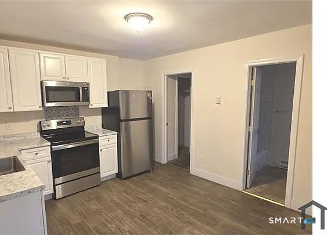 427 Pembroke Street A, Bridgeport, CT 06608
