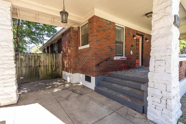 2371 PARKWAY PL, Memphis, TN 38112