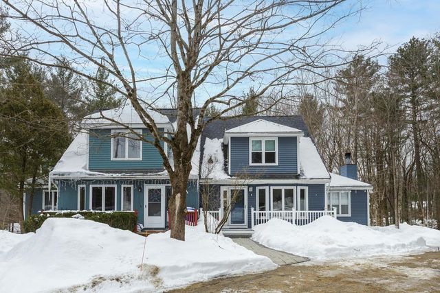 13B Hedgerow Drive, Hudson, NH 03051