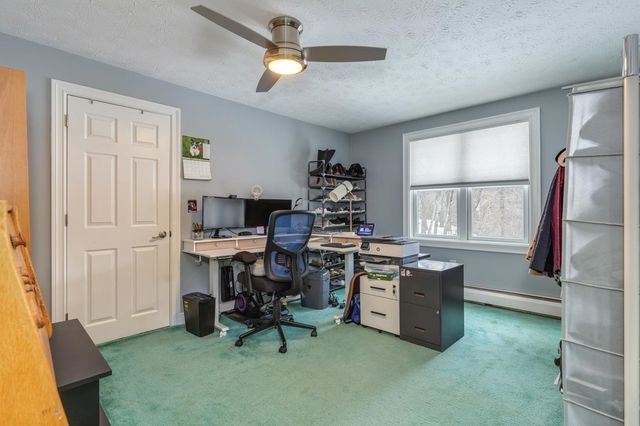 13B Hedgerow Drive, Hudson, NH 03051