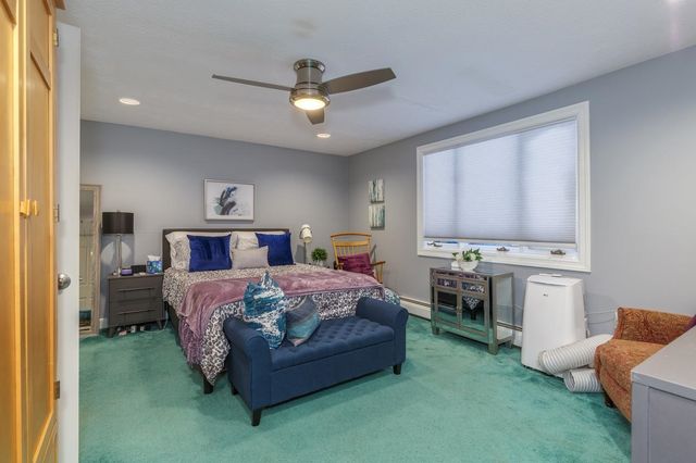 13B Hedgerow Drive, Hudson, NH 03051