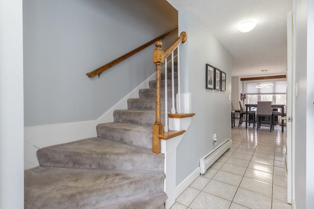 13B Hedgerow Drive, Hudson, NH 03051