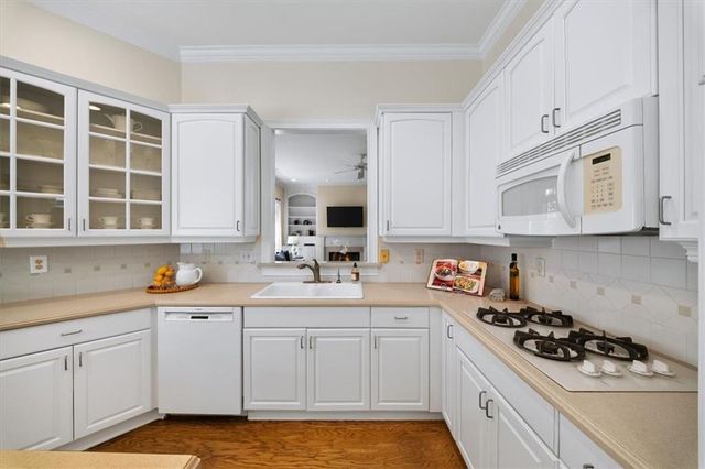 300 Nell Court, Atlanta, GA 30342