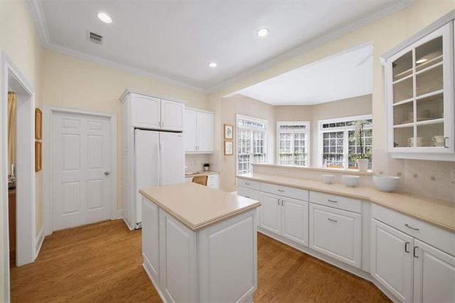 300 Nell Court, Atlanta, GA 30342