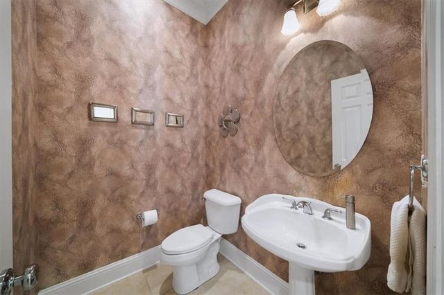 300 Nell Court, Atlanta, GA 30342