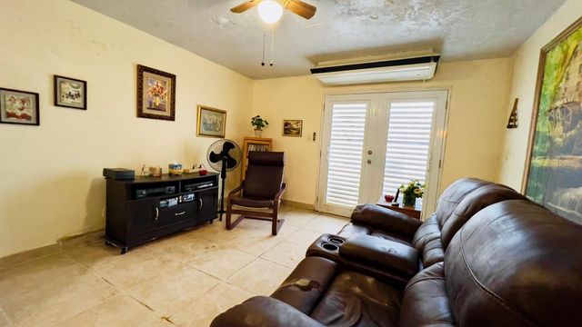 1969 CALLE NOGAL, San Juan, PR 00926