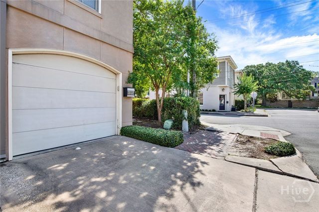 302 W Wayne Street Carriage House, Savannah, GA 31401