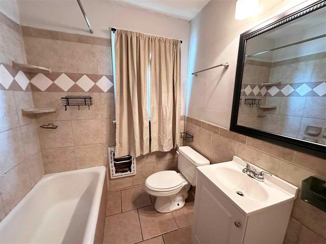 2305 NW 15th Street B, Oklahoma City, OK 73107