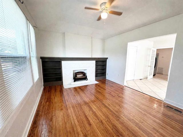 2305 NW 15th Street B, Oklahoma City, OK 73107
