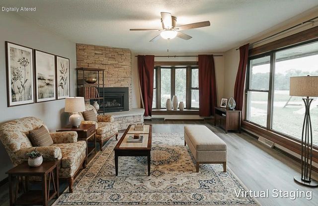 N7470 Highway 55, Menasha, WI 54952
