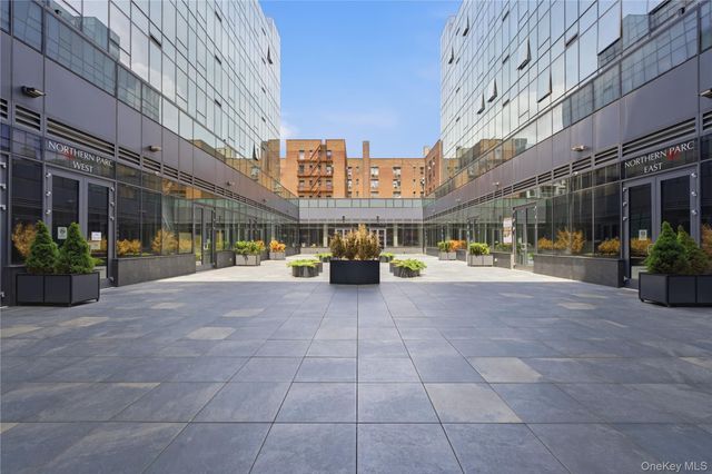 144-49 Northern Boulevard 629, Flushing, NY 11354