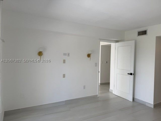 540 Brickell Key Dr 1024, Miami, FL 33131