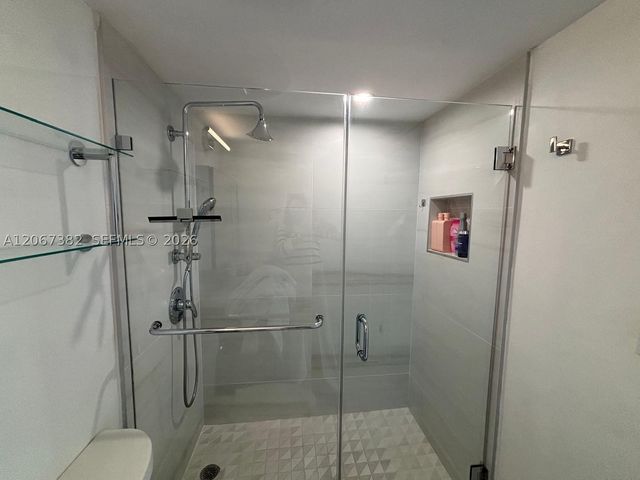 540 Brickell Key Dr 1024, Miami, FL 33131