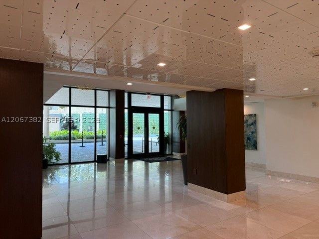 540 Brickell Key Dr 1024, Miami, FL 33131