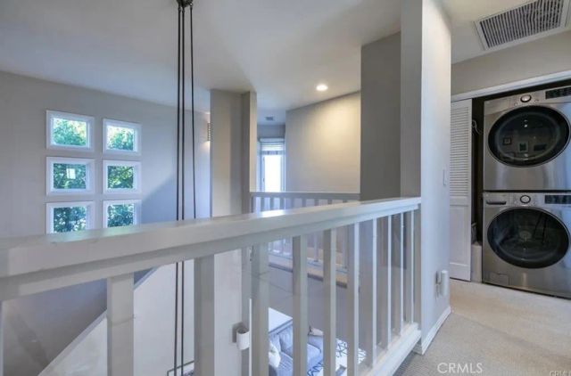 8005 Gonzaga, Los Angeles, CA 90045