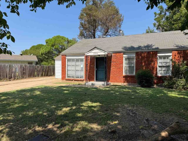 2505 NW Lincoln Ave, Lawton, OK 73505