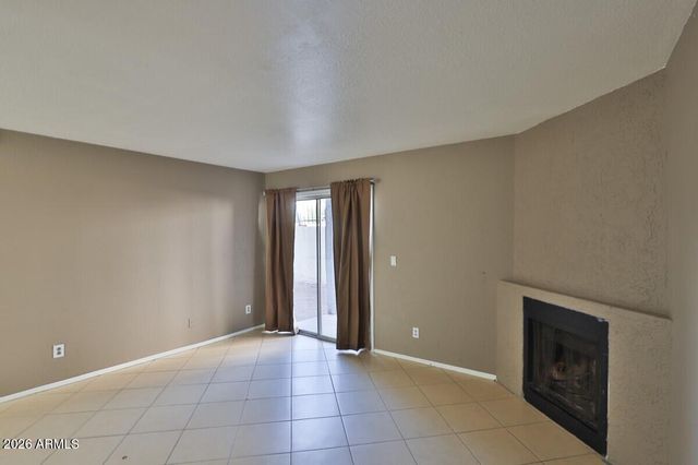 1540 W MERCER Lane 1-4, Phoenix, AZ 85029