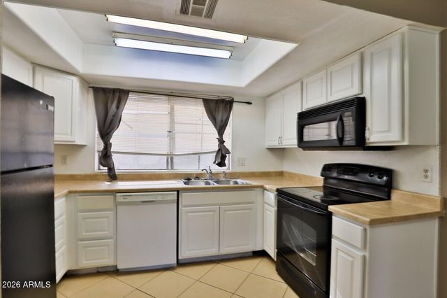 1540 W MERCER Lane 1-4, Phoenix, AZ 85029