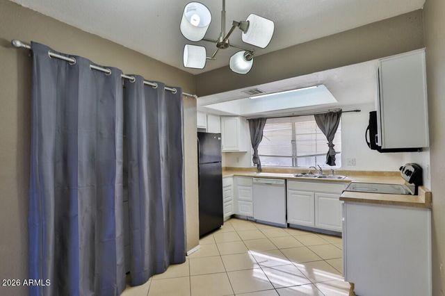 1540 W MERCER Lane 1-4, Phoenix, AZ 85029