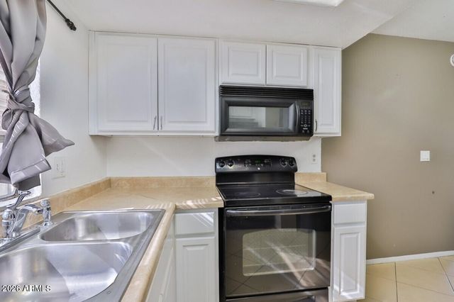 1540 W MERCER Lane 1-4, Phoenix, AZ 85029