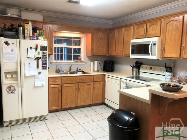 99 E Deer Court, Midway, GA 31320