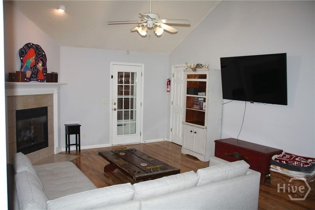 99 E Deer Court, Midway, GA 31320