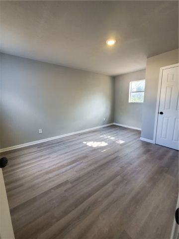 1621 Birch Pl, Corpus Christi, TX 78416