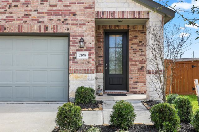 2108 Sweet Bay Drive, Texas City, TX 77568