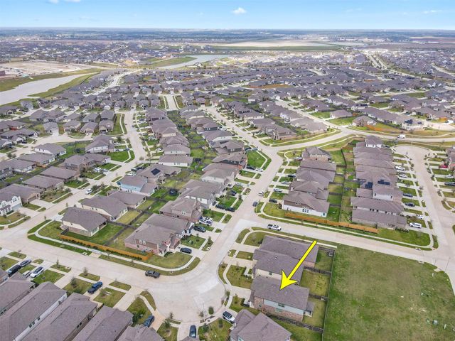 2108 Sweet Bay Drive, Texas City, TX 77568