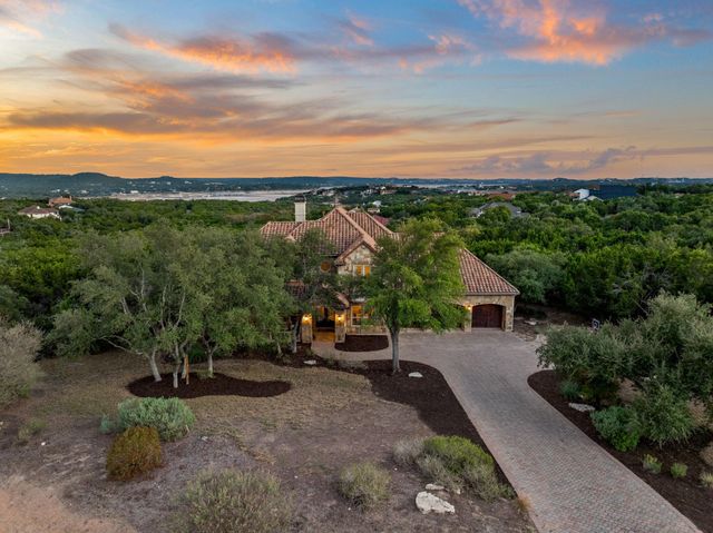 7409 Lantern View DR, Jonestown, TX 78645