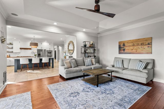 2358 Cumberland Drive, Redding, CA 96001