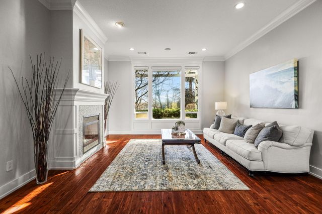 2358 Cumberland Drive, Redding, CA 96001