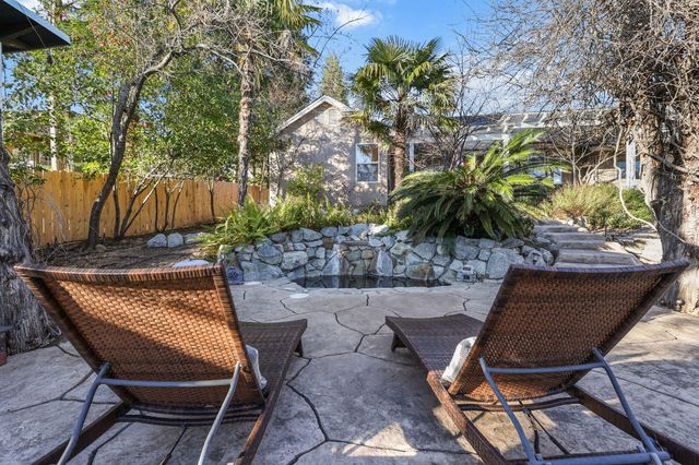 2358 Cumberland Drive, Redding, CA 96001