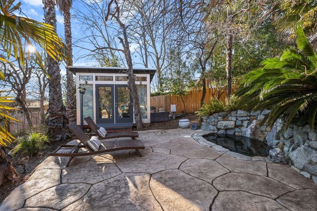 2358 Cumberland Drive, Redding, CA 96001